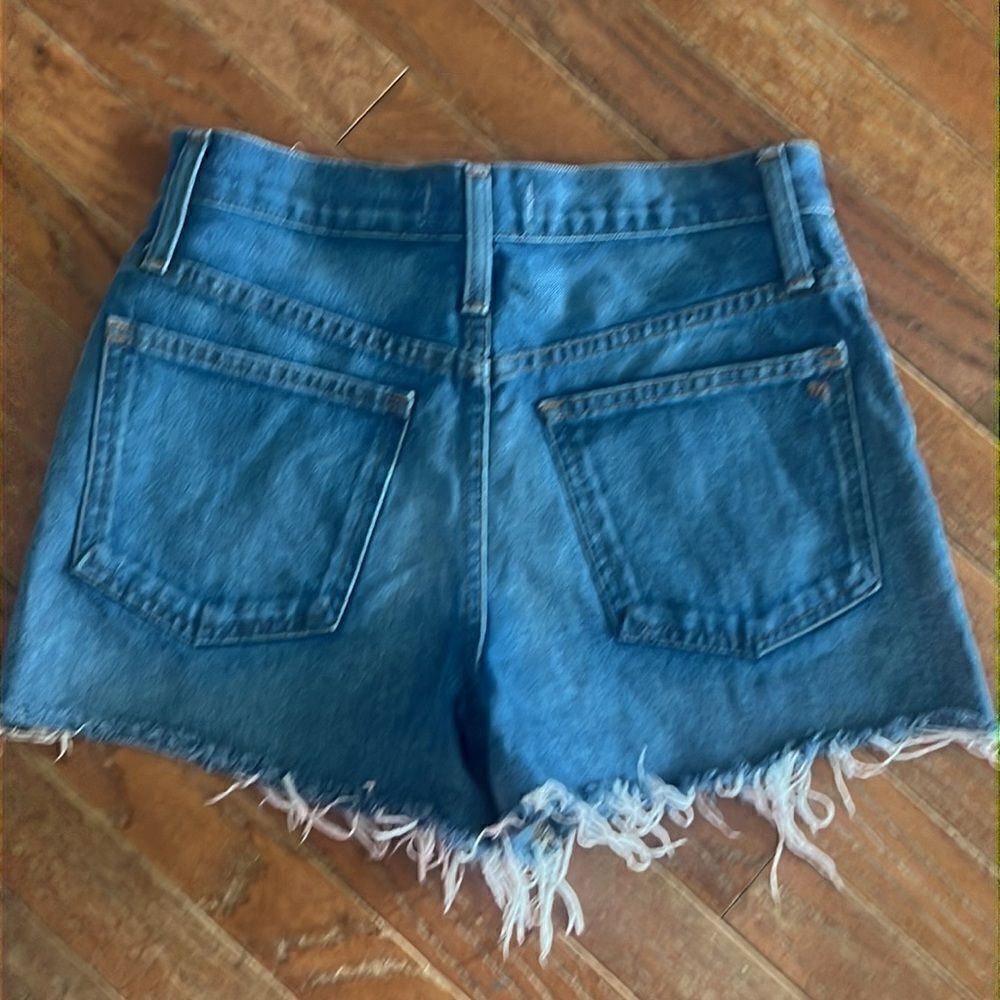 Madewell women’s 26 New without tags The Perfect Jean Short Shorts high rise - Picture 7 of 10